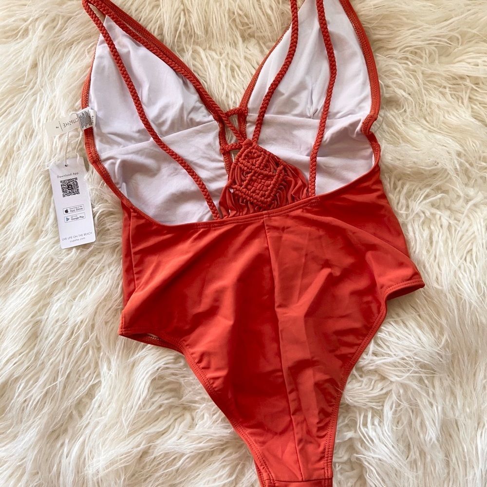 NWT cupshe braided swimsuit size small